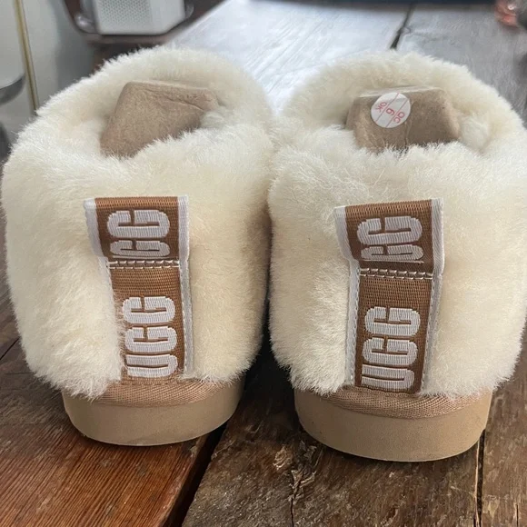 UGG Cream Fuzzy Slippers with Tan Accents - Picture 2 of 6